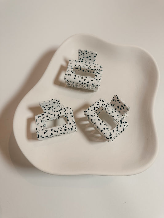 HAIR CLIP "DOTTIE"